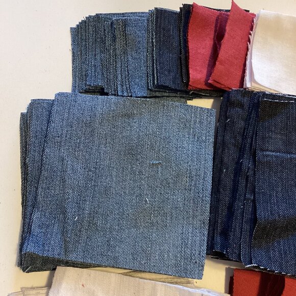 Bundle of 97, 5" Charm Pack + 2.5" Mini Charms Denim Squares, Sewing Quilting - Picture 2 of 5